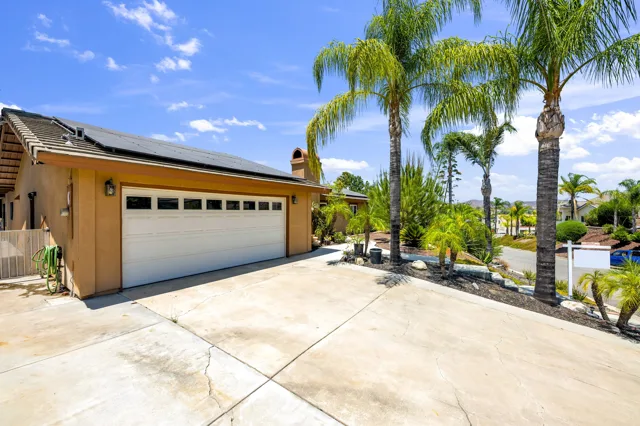 22862 Calcutta Dr — photograph 6 of 30